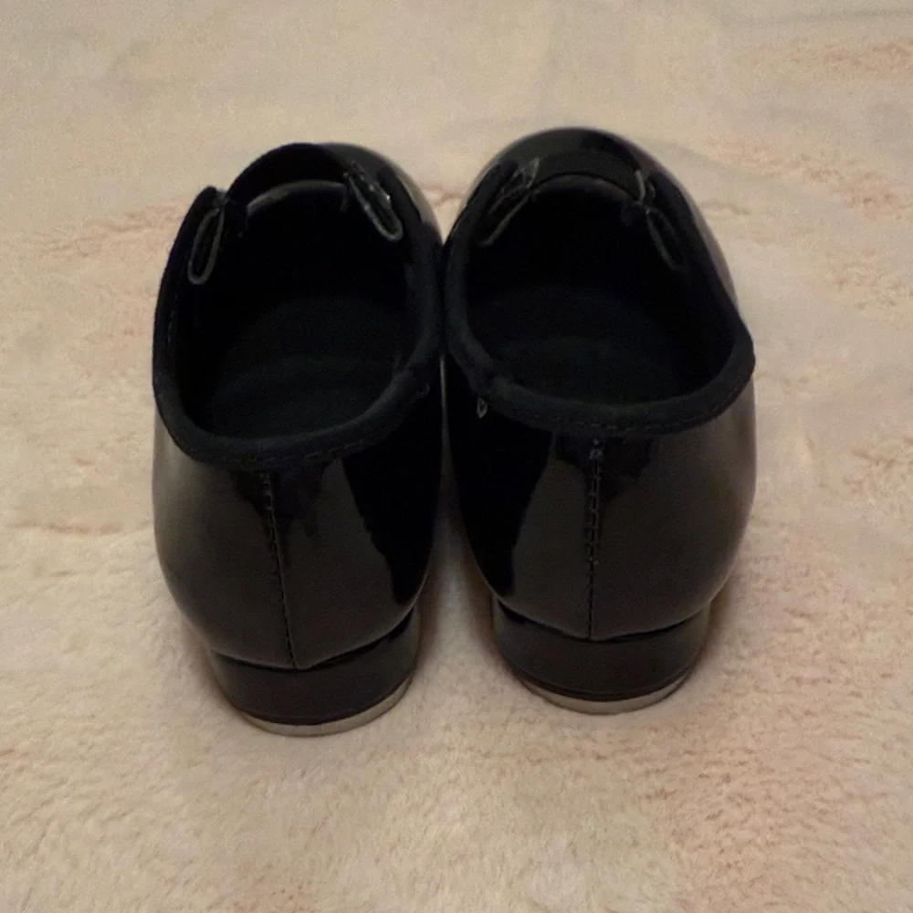 Girls Tap Dance Shoes** Bundle 5+ items and name your offer!!! 💖💞